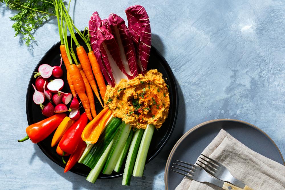 The Paleo Friendly Cauliflower Hummus That Every Party Needs Featured Image